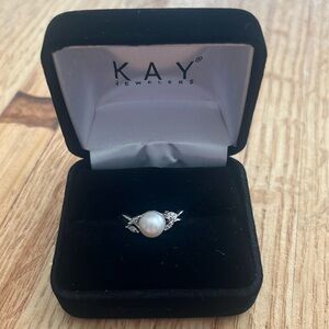 Pearl ring
